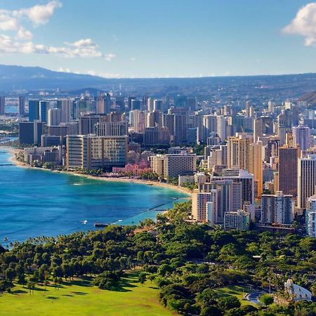 Waikiki Banyan By Koko Resorts Гонолулу Экстерьер фото